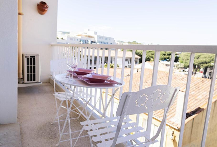 Appart 2 pièces 45m2 Cavalaire/Mer Esterno foto